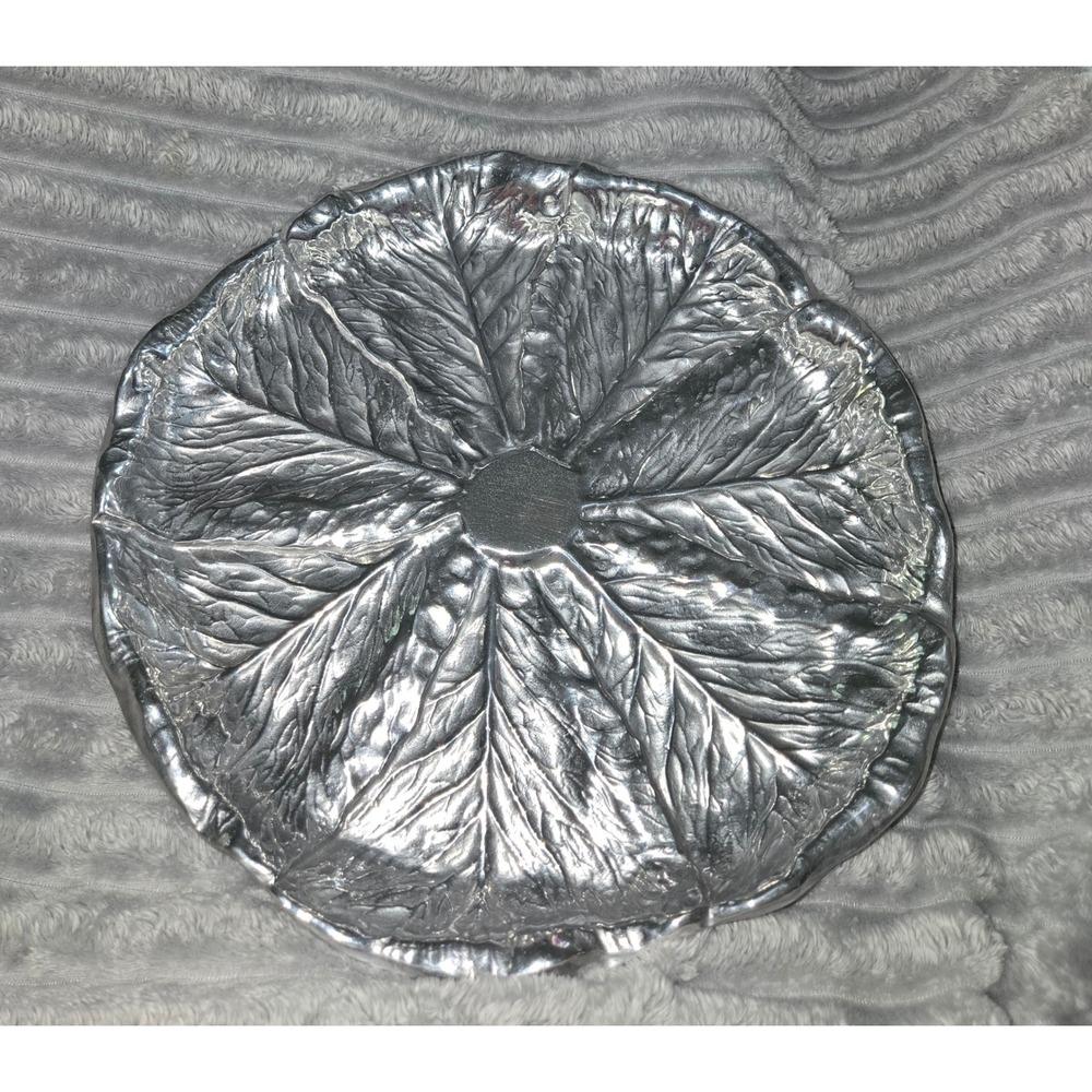 Wilton Armetale RWP Cabbage Leaf Serving Dish 14 Inch Aluminum Alloy Vintage